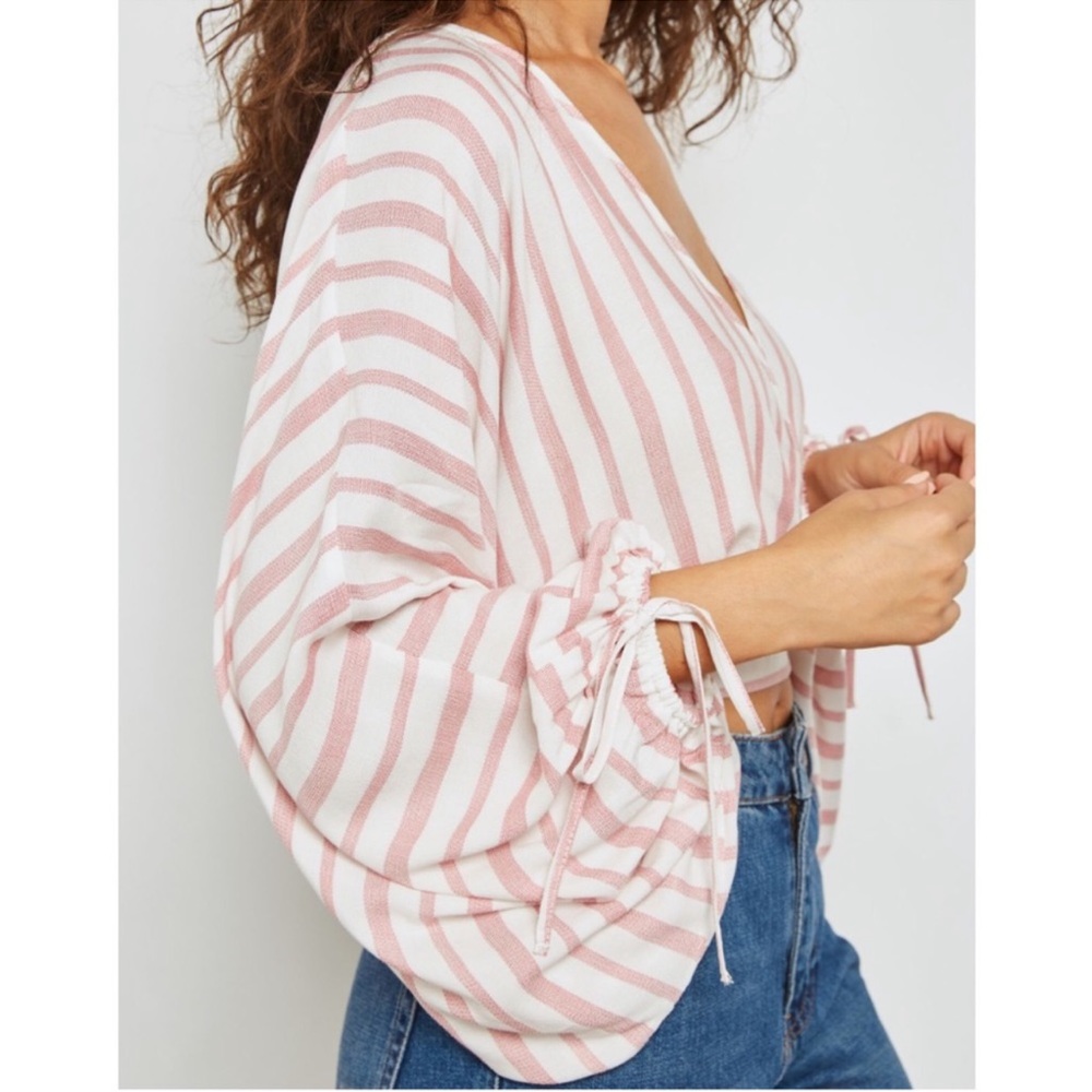 NWT Topshop Pink & White Vertical Stripe Balloon Sleeve Faux Wrap Crop Top Sz 4